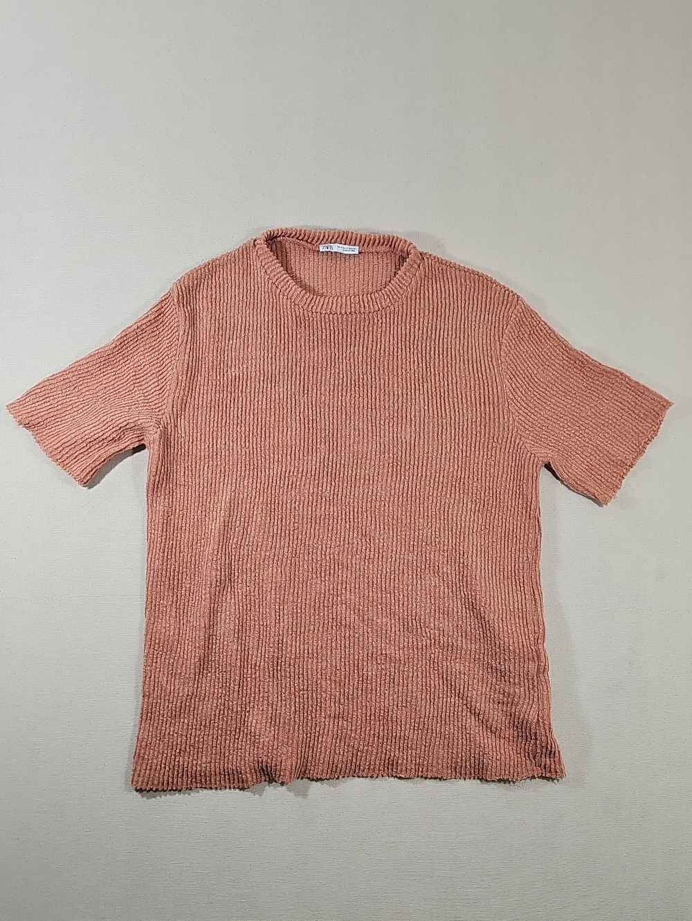 Zara Short-Sleeve Ribbed Tee in Peach-Pink